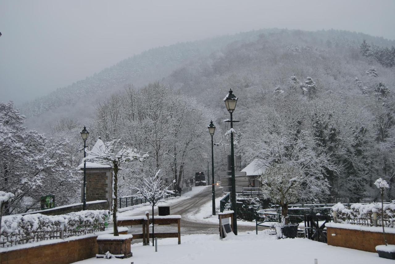 Au Sommet De La Cascade Stavelot Exterior foto